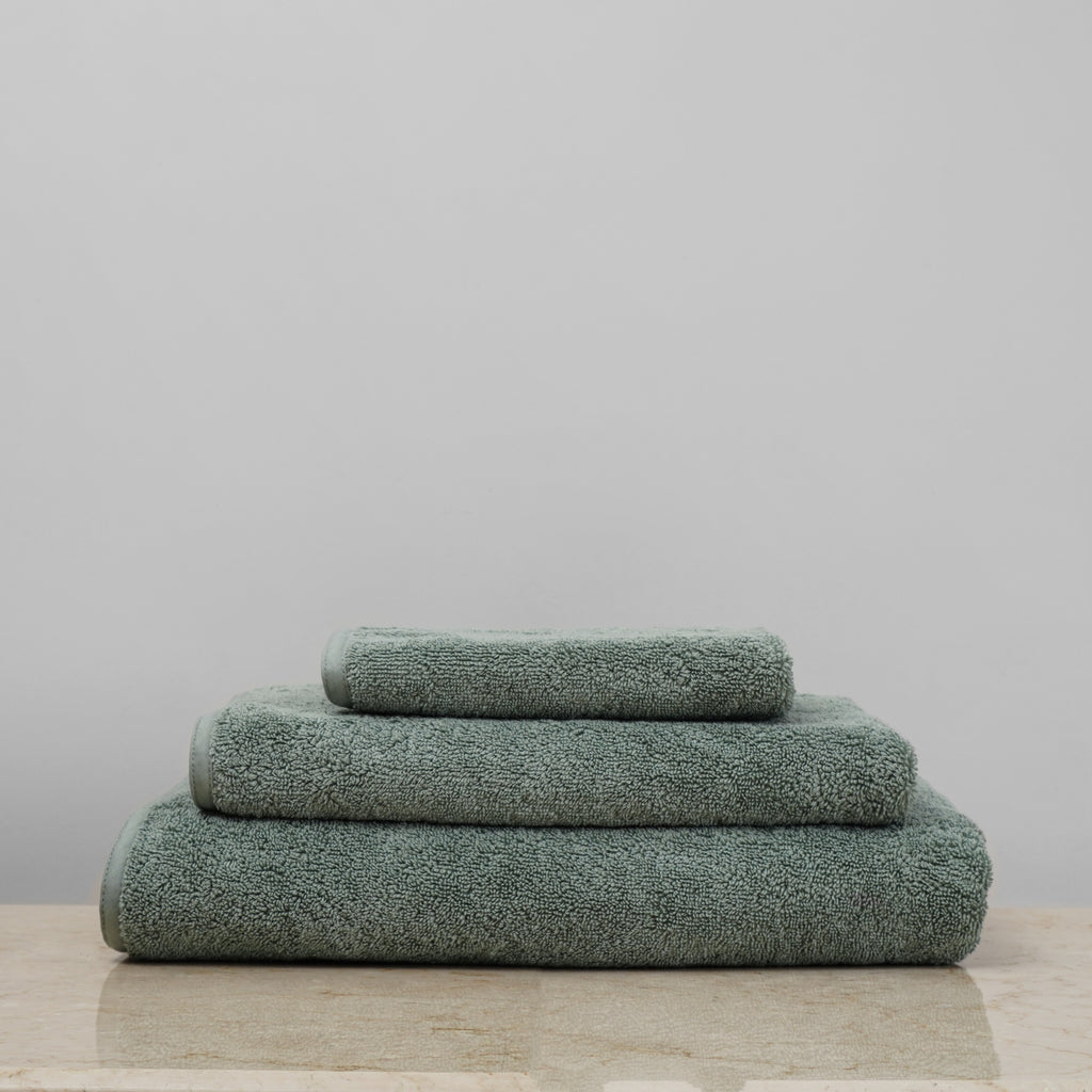 Green Classic Bath Towels Starter Set - Slide 1