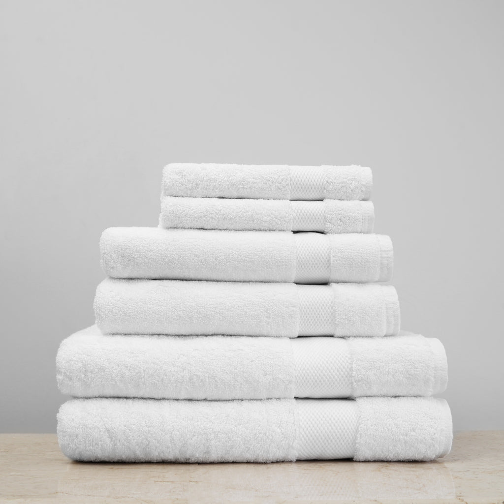 White Plush Bath Towels Complete Set - Slide 1