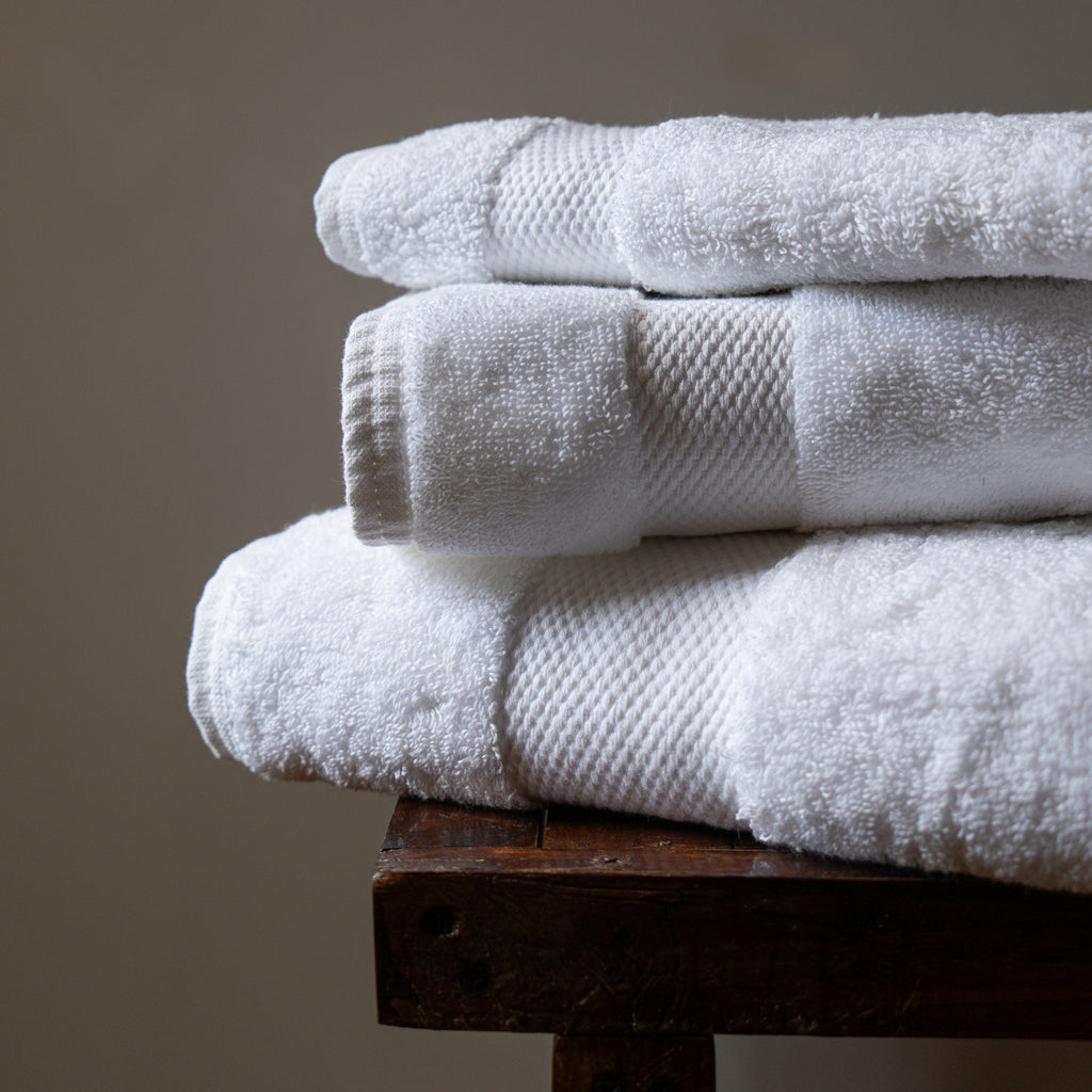 White Plush Hand Towels (Pair) - Slide 3