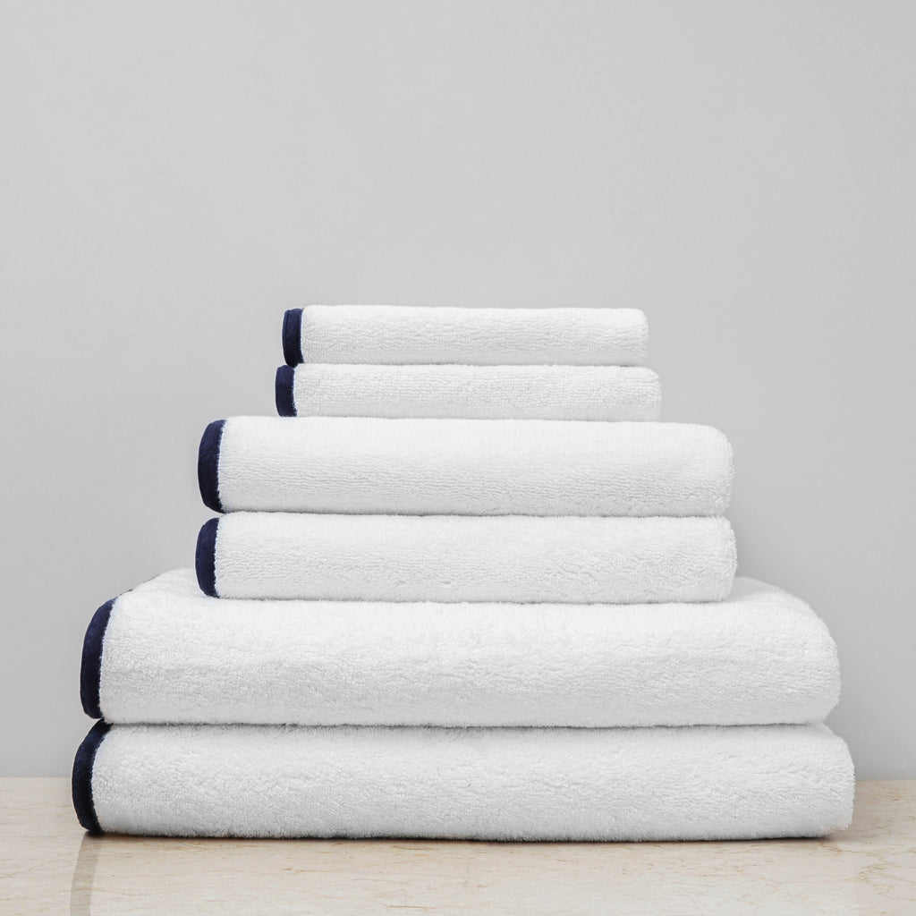 White & Navy Classic Bath Towels Complete Set - Slide 1